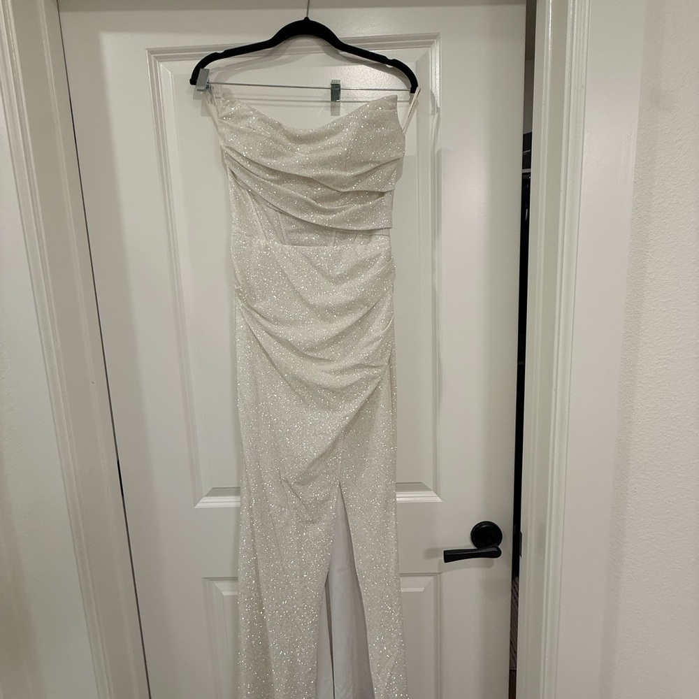 Sparkling Cream Wedding Gown